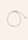 Zilveren schakelarmband gemaakt van stainless steel dus is waterproof en hypo-allergeen.