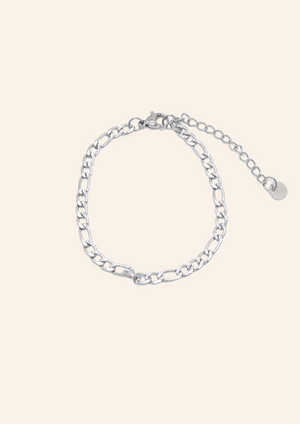 Zilveren schakelarmband gemaakt van stainless steel dus is waterproof en hypo-allergeen.